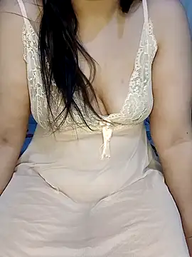 lolo147 online show from 11/25/25, 05:51