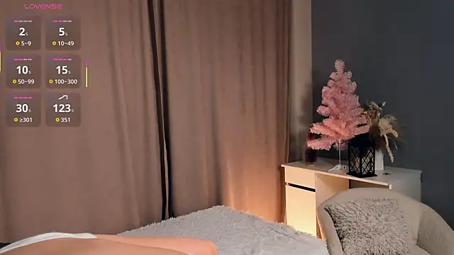 KrisWaller online show from 12/16/25, 03:17