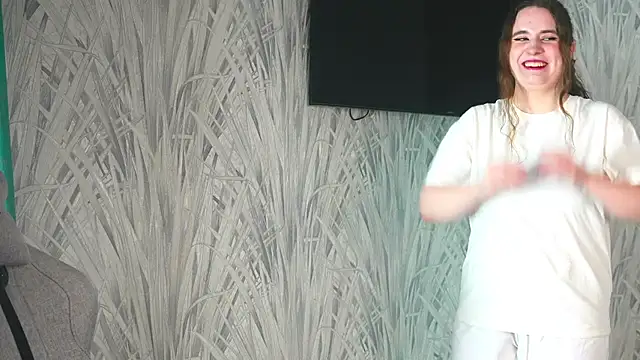 YuriFout online show from 10/15/25, 11:21