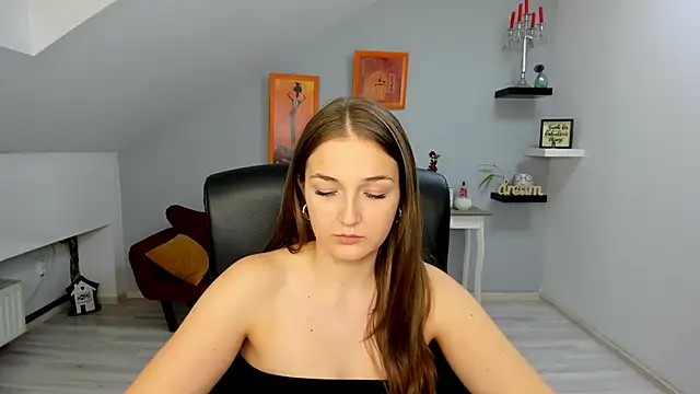 AnneWilsonn online show from 11/23/25, 02:28