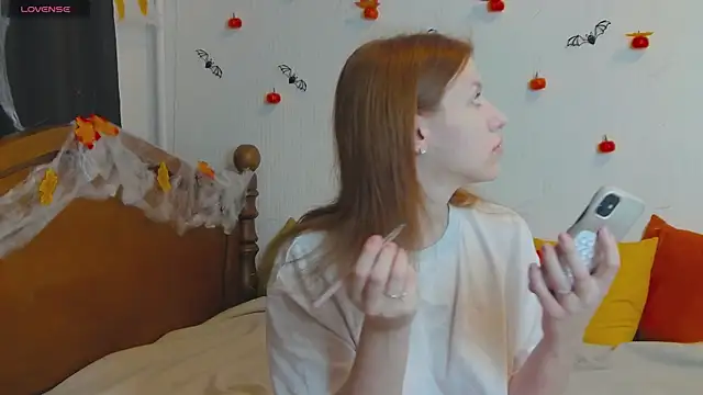 MeganNewCat online show from 10/24/25, 08:44