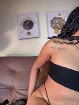 NovaFoxx online show from 02/13/26, 08:05