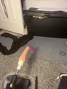 queenkelly1234 online show from 11/12/25, 09:47