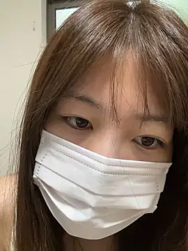 ichika 2  online show from 10/25/25, 01:35