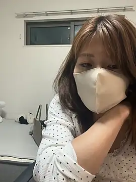 ichika 2  online show from 06/28/26, 02:23