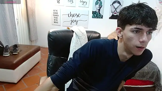 AmethystShadow17 online show from 11/14/25, 04:06