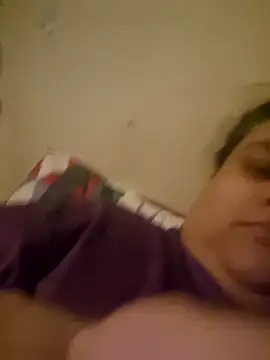 BigBusty VoluptuousMilfX online show from 11/10/25, 09:36