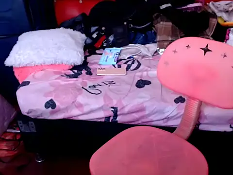 Camila stacy online show from 11/07/25, 04:29