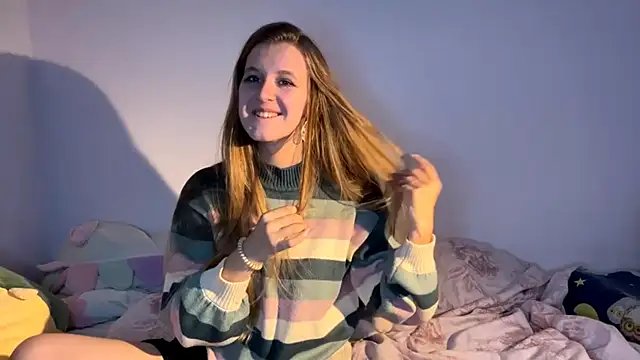 AnnamariaVieu online show from 10/14/25, 05:47