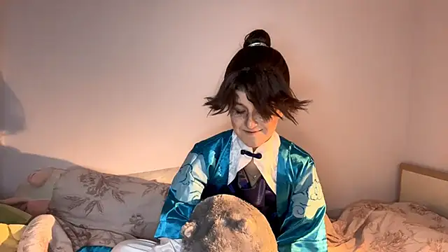 AnnamariaVieu online show from 10/15/25, 03:56