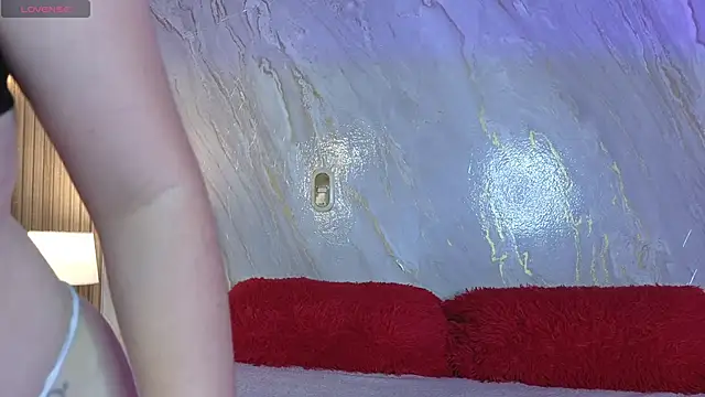 Snapshot of Lexie_Rossee chatting on 02/17/26, 09:32 Lexie Rossee online show from 02/17/26, 09:32