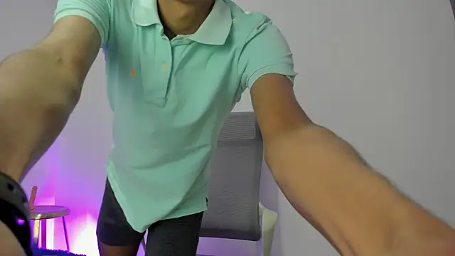 TwinkD asian online show from 10/18/25, 12:17