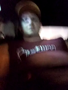 Snapshot of WIlGar1993 chatting on 03/02/26, 12:02 WIlGar1993 online show from 03/02/26, 12:02