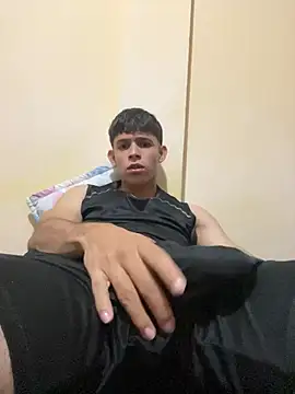 Snapshot of Michael_black01 chatting on 03/10/26, 01:10 Michael black01 online show from 03/10/26, 01:10