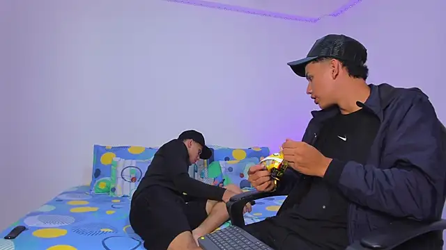 Axel Cody  online show from 11/27/25, 07:49