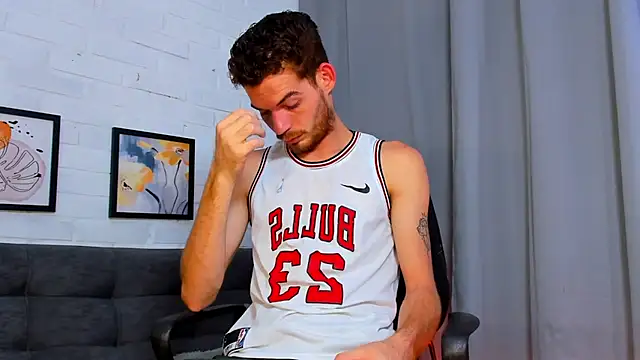 MATEO HUNTER online show from 10/30/25, 03:52