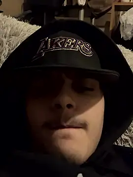 Snapshot of CarmeloA chatting on 01/15/26, 01:10 CarmeloA online show from 01/15/26, 01:10