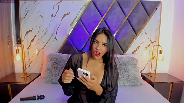 sarayofficial online show from 05/21/26, 05:14