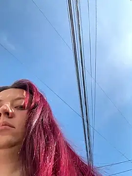 Snapshot of Zoe_fire chatting on 10/23/25, 12:26 Zoe fire online show from 10/23/25, 12:26