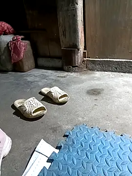 Lyssa-a online show from 12/02/25, 12:49