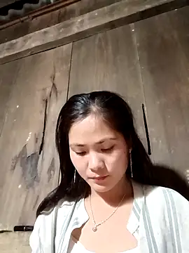 Lyssa-a online show from 12/21/25, 02:35