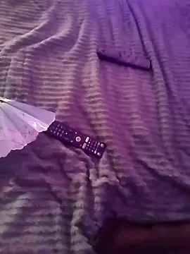 checheludo23 online show from 04/19/26, 07:49