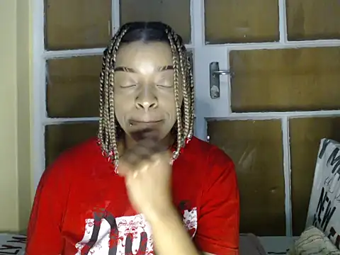 fifiqueen25 online show from 11/09/25, 06:39