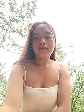 Nguyet2k4 online show from 05/07/26, 11:21
