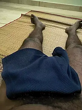 Snapshot of Vickyins480000 chatting on 01/15/26, 05:16 Vickyins480000 online show from 01/15/26, 05:16