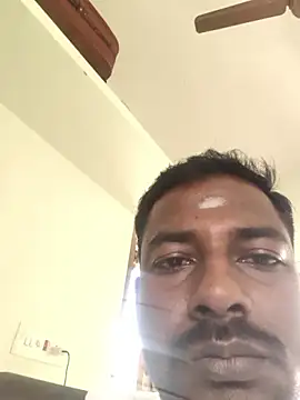 Snapshot of Vickyins480000 chatting on 02/13/26, 05:58 Vickyins480000 online show from 02/13/26, 05:58