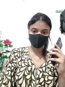 Jaya-Ray online show from 06/18/26, 11:36