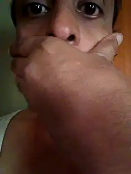 svk 05 online show from 10/26/25, 07:58