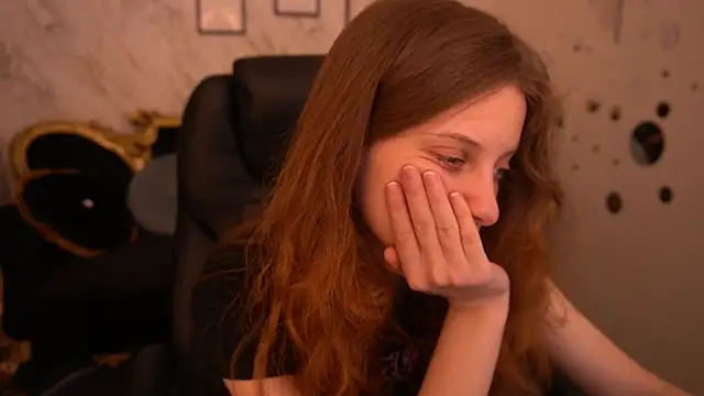 CuteeFoxy online show from 06/08/26, 01:00