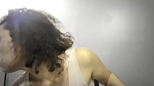 ali18of1 online show from 04/26/26, 05:05