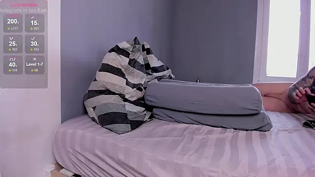 skyisland666 online show from 10/27/25, 02:37