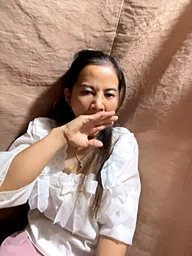 Miss-World00 online show from 11/02/25, 12:24