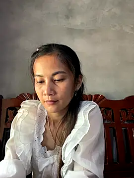 Miss-World00 online show from 11/13/25, 02:21