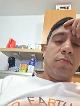 Faculeproso12 online show from 11/21/25, 08:24