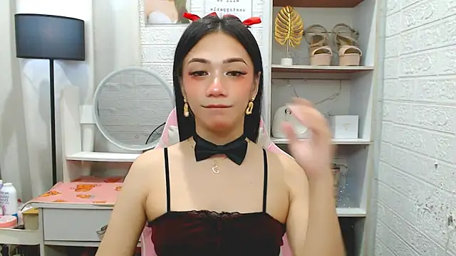 Snapshot of i_am_the_best_for_u chatting on 10/14/25, 05:25 i am the best for u online show from 10/14/25, 05:25