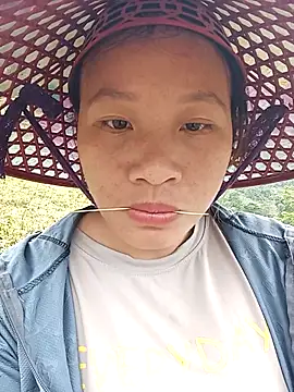 Mising5022 online show from 10/27/25, 05:44