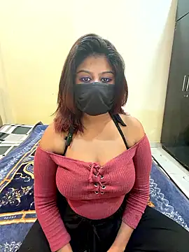 Snapshot of payal_mittal chatting on 01/06/26, 08:12 payal mittal online show from 01/06/26, 08:12