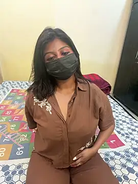 Snapshot of payal_mittal chatting on 03/07/26, 08:17 payal mittal online show from 03/07/26, 08:17