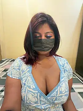 Snapshot of payal_mittal chatting on 06/19/26, 11:30 payal mittal online show from 06/19/26, 11:30