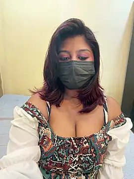 Snapshot of payal_mittal chatting on 06/25/26, 07:46 payal mittal online show from 06/25/26, 07:46