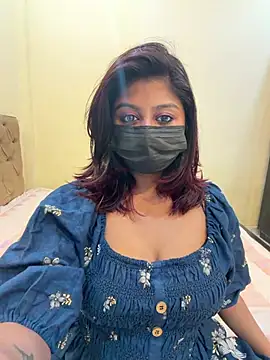 Snapshot of payal_mittal chatting on 06/26/26, 12:48 payal mittal online show from 06/26/26, 12:48