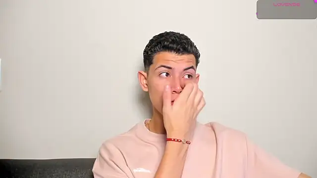 Snapshot of FireGuy_99 chatting on 12/16/25, 12:43 FireGuy 99 online show from 12/16/25, 12:43