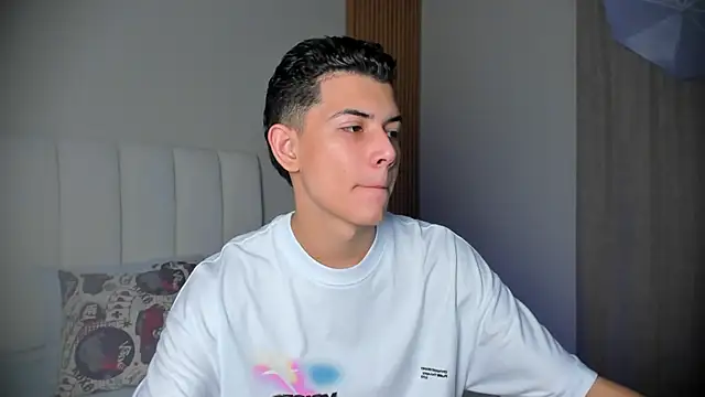 Snapshot of FireGuy_99 chatting on 01/10/26, 12:51 FireGuy 99 online show from 01/10/26, 12:51