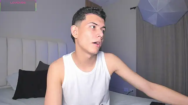 Snapshot of FireGuy_99 chatting on 02/10/26, 01:26 FireGuy 99 online show from 02/10/26, 01:26