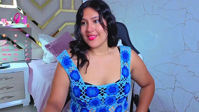 luna jonezz online show from 11/21/25, 11:09