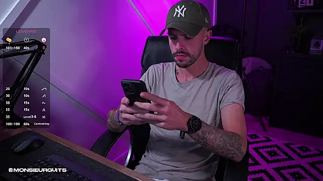 monsieurguitsxxx online show from 11/09/25, 06:17